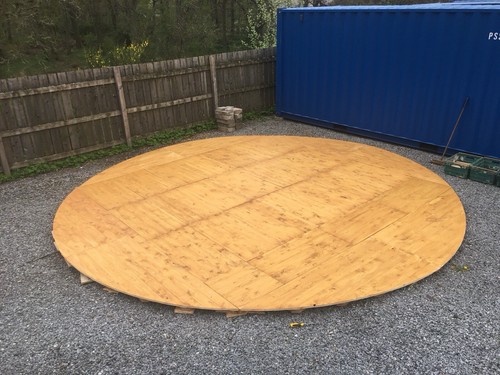 Wooden interlocking flooring - interlocking,